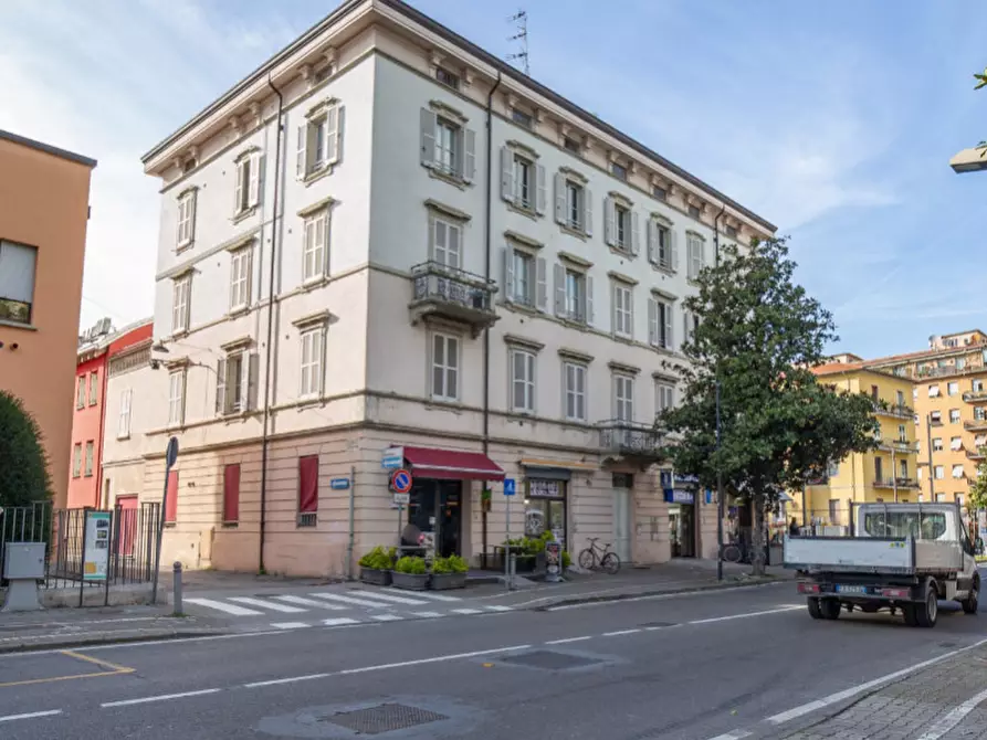 Immagine 1 di Appartamento in vendita  in Via Trento n.32 a Parma