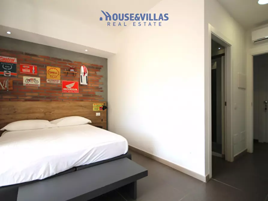 Immagine 15 di Villa in vendita  in via duca giordano a Noto