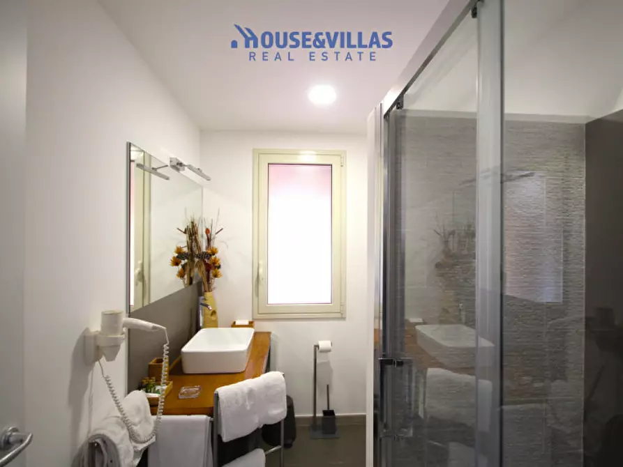 Immagine 18 di Villa in vendita  in via duca giordano a Noto