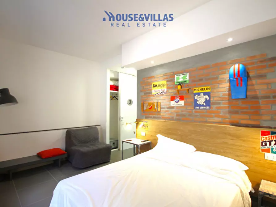 Immagine 27 di Villa in vendita  in via duca giordano a Noto