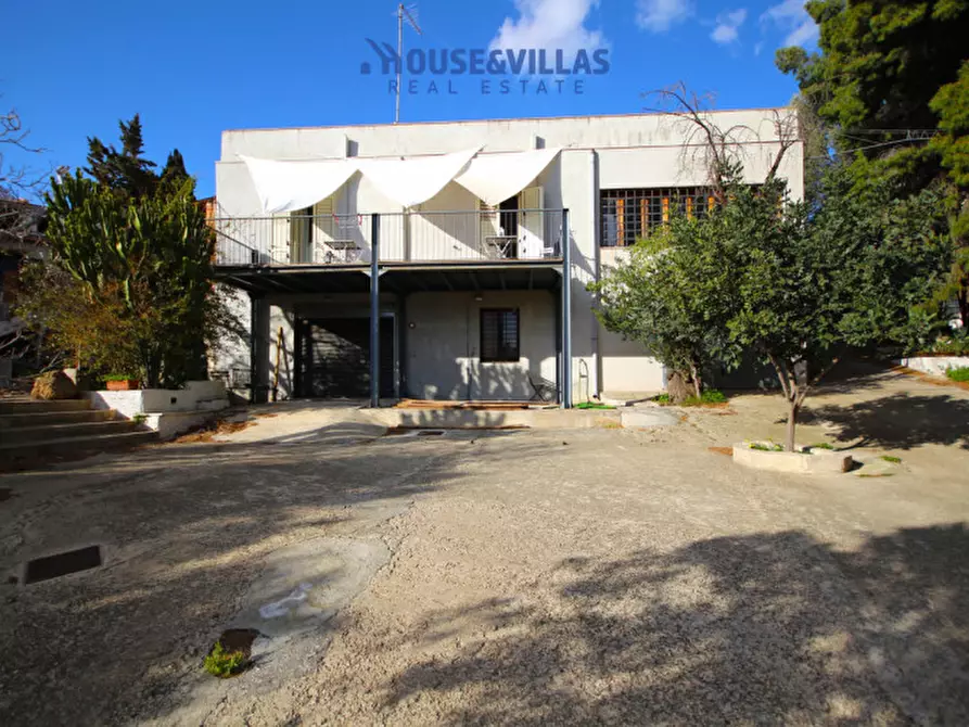 Immagine 42 di Villa in vendita  in via duca giordano a Noto