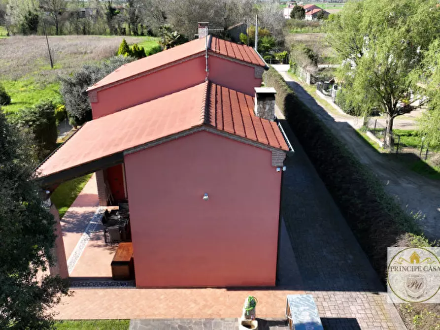 Immagine 2 di Casa indipendente in vendita  a Villa Estense
