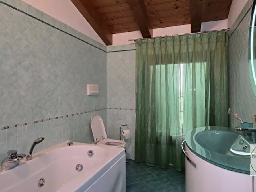 Immagine 55 di Casa indipendente in vendita  a Villa Estense