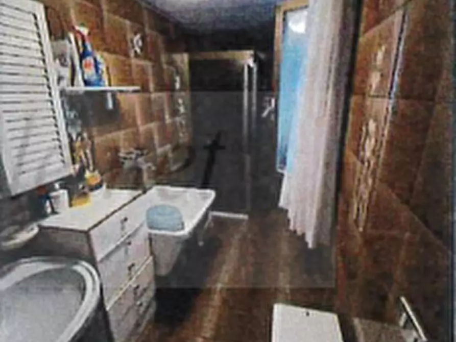 Immagine 40 di Palazzo in vendita  in VICOLO BALDANI 246 a Bussolengo