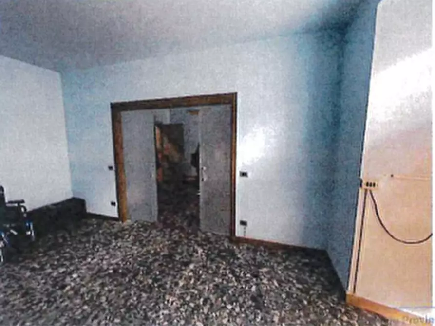 Immagine 69 di Palazzo in vendita  in VICOLO BALDANI 246 a Bussolengo