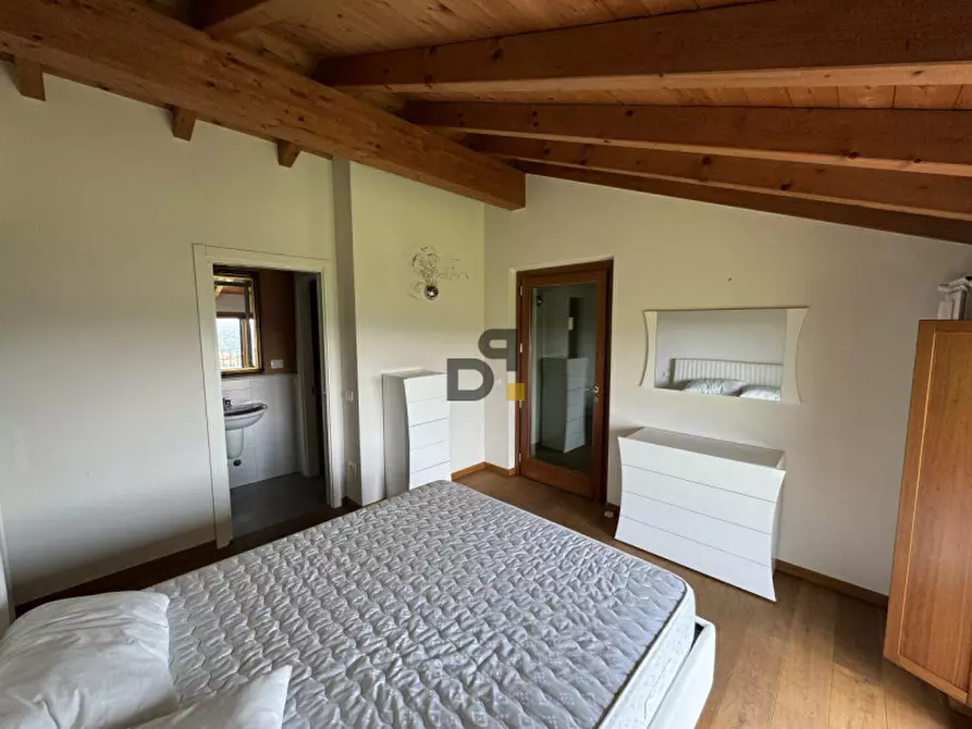 Immagine 12 di Casa indipendente in vendita  in VIA NOVAGLIO a Polpenazze Del Garda