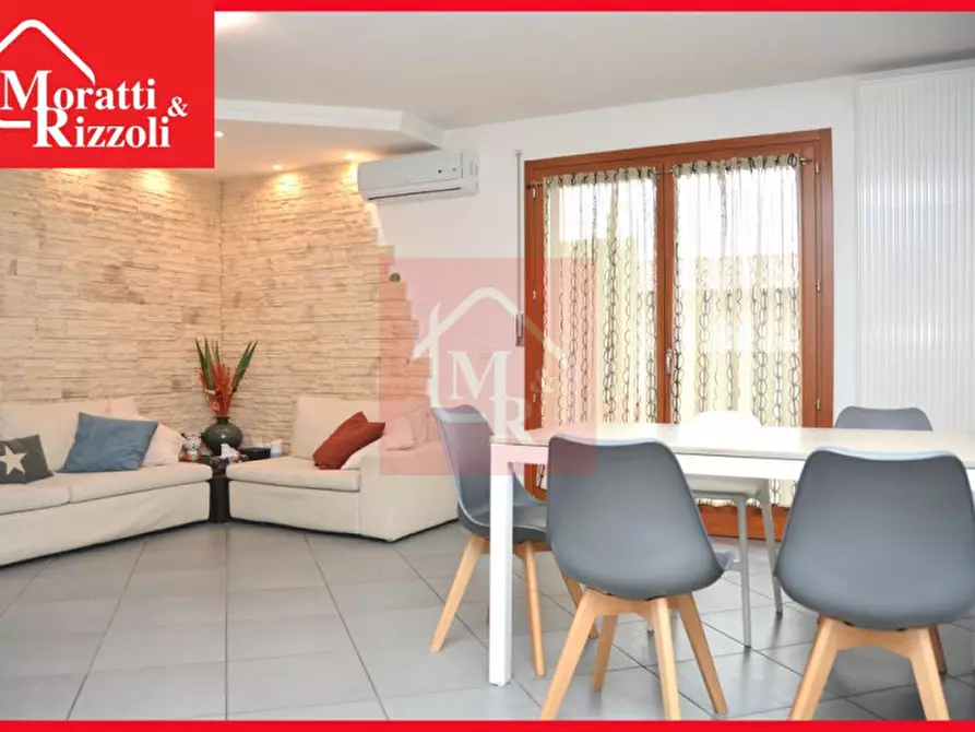 Immagine 1 di Appartamento in vendita  in Via Italo Calvino 10 a Cervignano Del Friuli