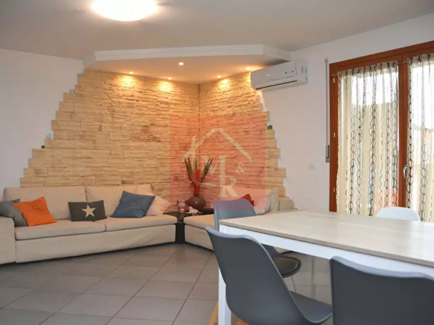 Immagine 2 di Appartamento in vendita  in Via Italo Calvino 10 a Cervignano Del Friuli