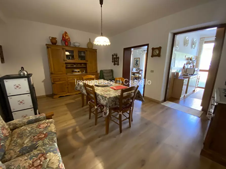 Immagine 1 di Appartamento in vendita  in Via T.C. Fioretti a Castiglione Del Lago