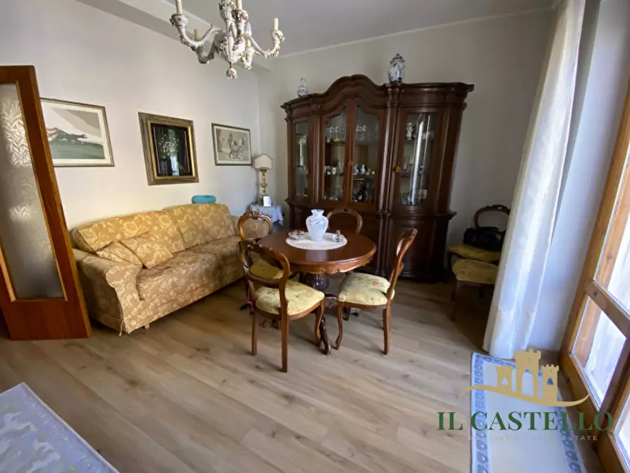 Immagine 4 di Appartamento in vendita  in Via T.C. Fioretti a Castiglione Del Lago