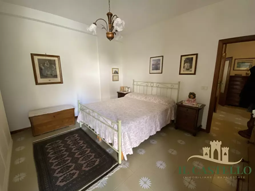 Immagine 10 di Appartamento in vendita  in Via T.C. Fioretti a Castiglione Del Lago