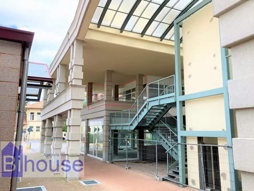 Immagine 4 di Ufficio in vendita  a Cossato