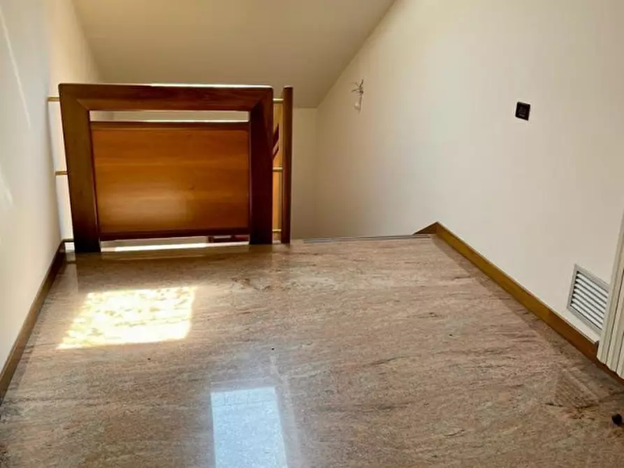 Immagine 12 di Ufficio in affitto  in Via Cadorna a Monselice