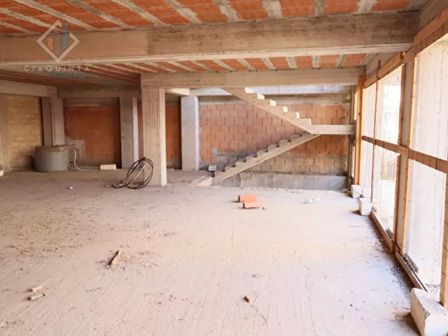 Immagine 9 di Casa indipendente in vendita  in Via Ugo Foscolo a Palagonia