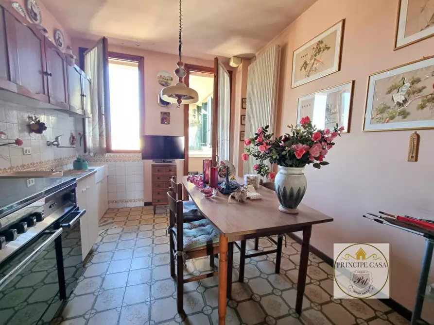 Immagine 3 di Appartamento in vendita  a Este