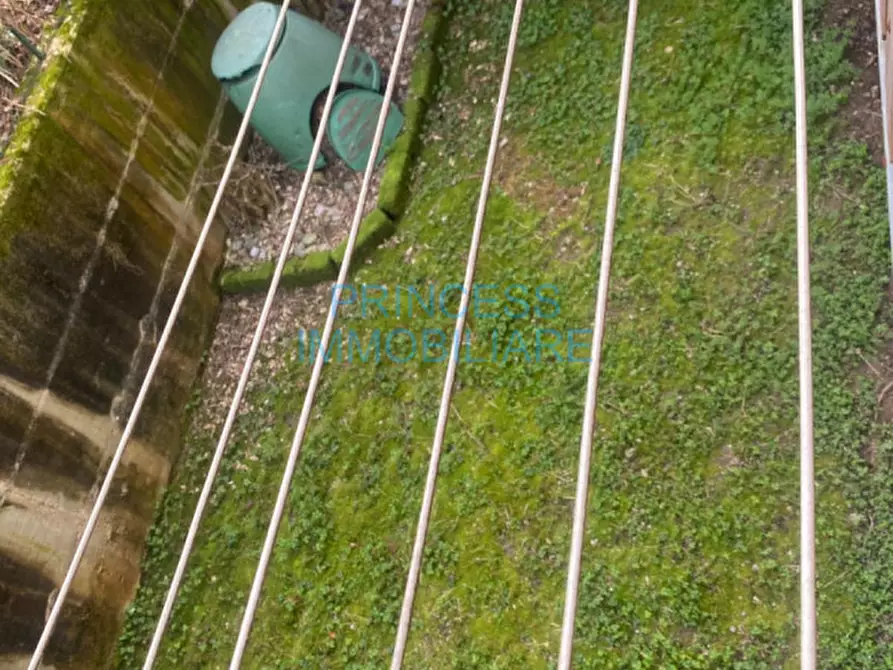 Immagine 13 di Villetta a schiera in vendita  a Torrebelvicino