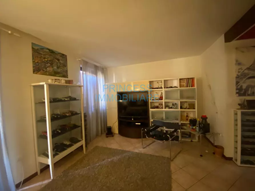 Immagine 19 di Villetta a schiera in vendita  a Torrebelvicino