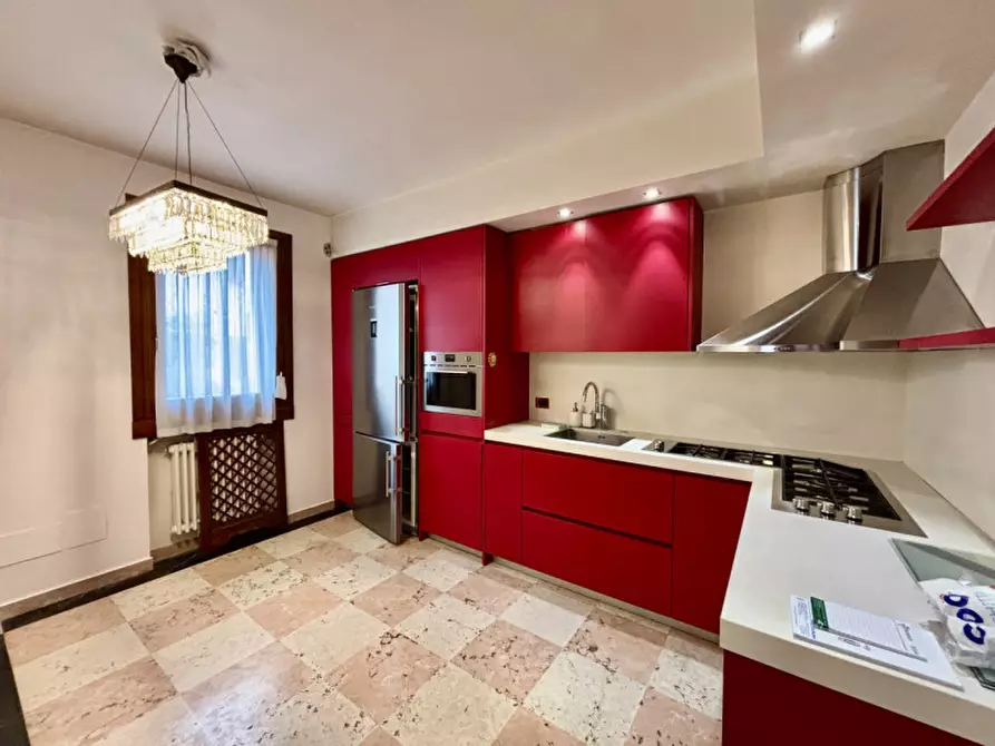 Immagine 1 di Casa indipendente in vendita  in Riviera San Benedetto a Padova