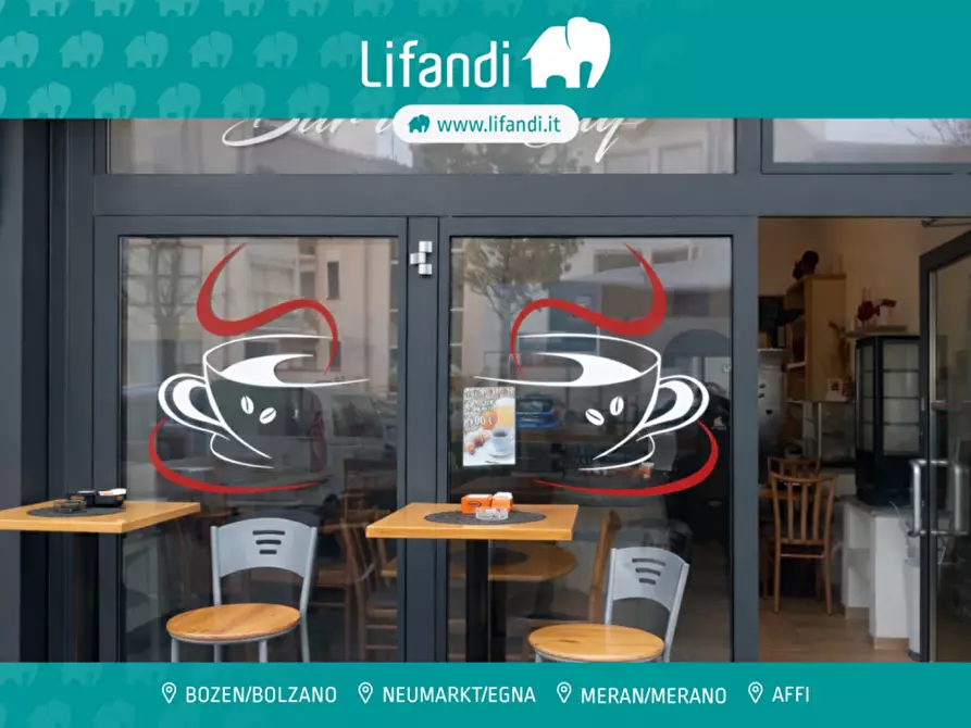 Immagine 1 di Attività commerciale in vendita  in via Bari a Bolzano