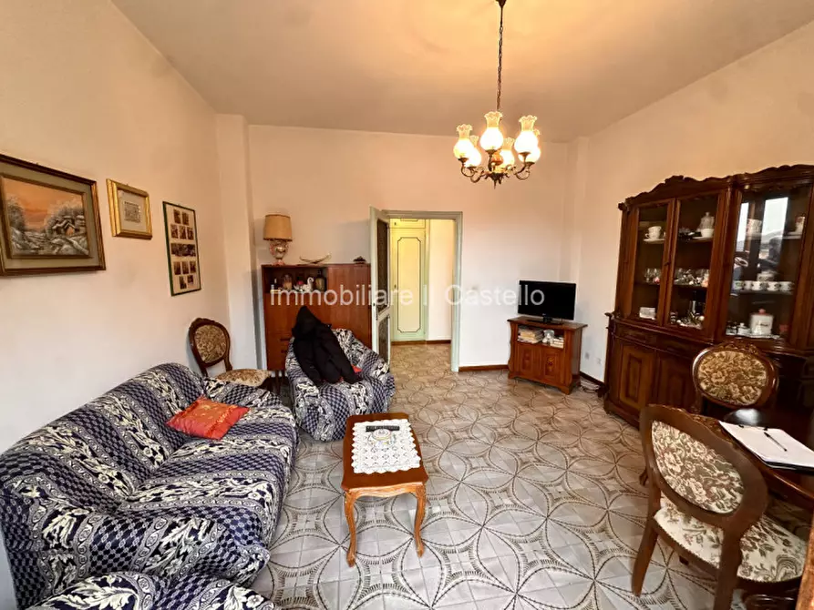 Immagine 2 di Appartamento in vendita  in Via Trento a Castiglione Del Lago