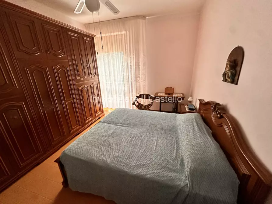 Immagine 12 di Appartamento in vendita  in Via Trento a Castiglione Del Lago