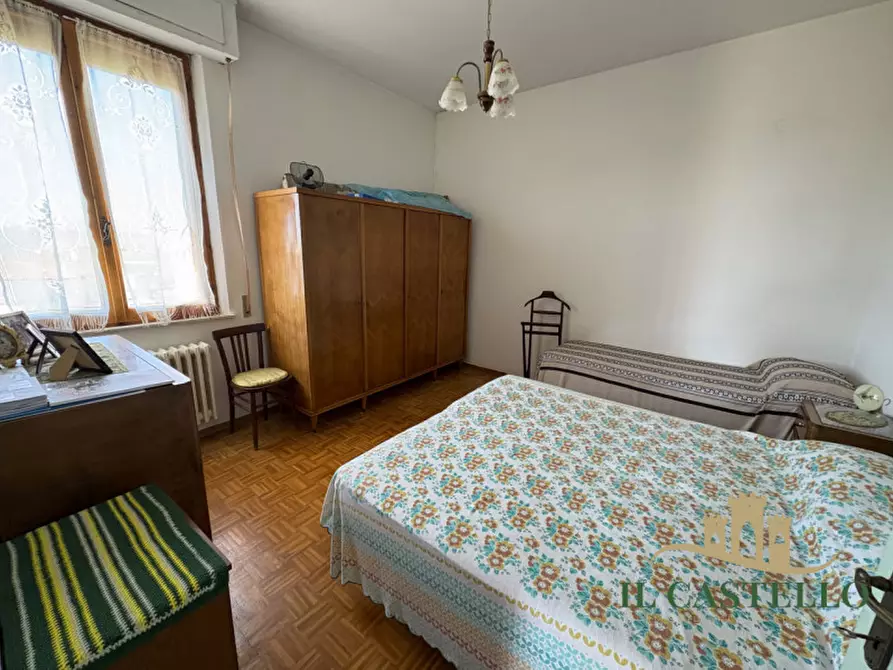 Immagine 15 di Appartamento in vendita  in Via Trento a Castiglione Del Lago