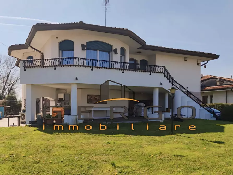 Immagine 1 di Villa in vendita  in Via Postumia a Gorgo Al Monticano