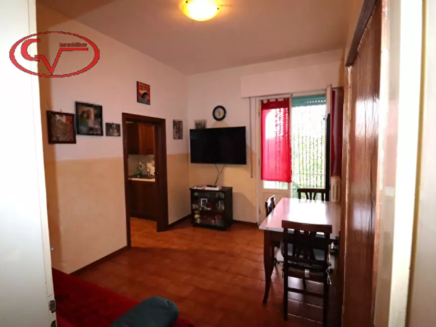 Immagine 1 di Appartamento in vendita  in viale Armando Diaz a Montevarchi