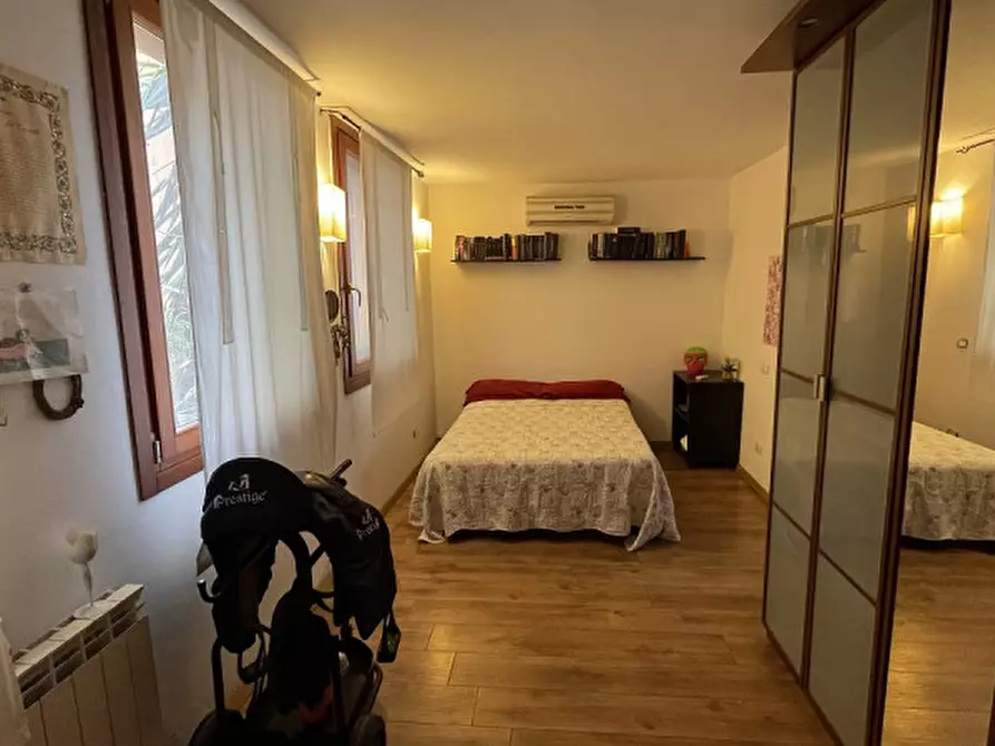 Immagine 13 di Appartamento in vendita  in Calle Rodomonte a Chioggia