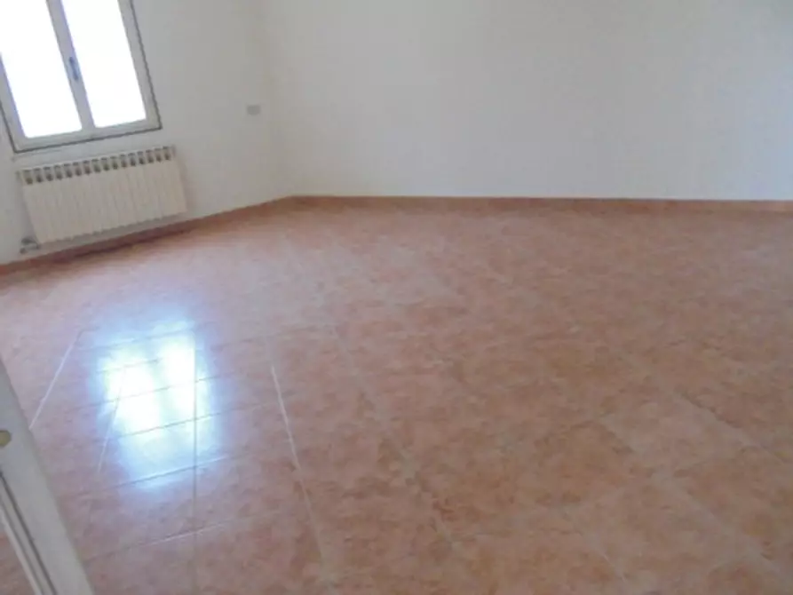 Immagine 21 di Casa indipendente in vendita  a Riva Del Po