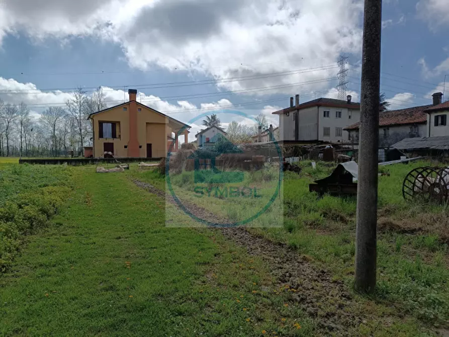 Immagine 1 di Terreno in vendita  in VIA CASTELLANA a Venezia