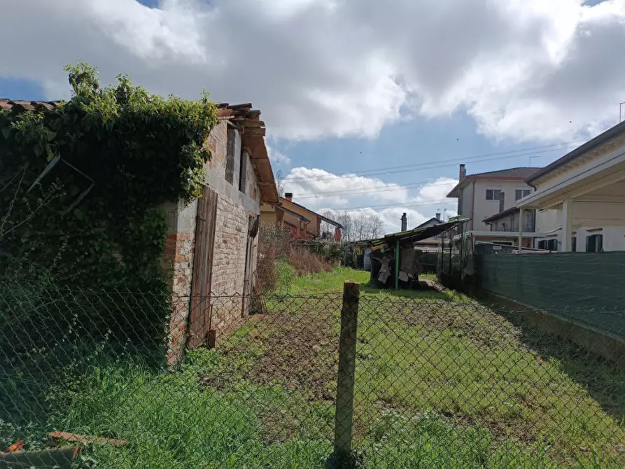 Immagine 6 di Terreno in vendita  in VIA CASTELLANA a Venezia