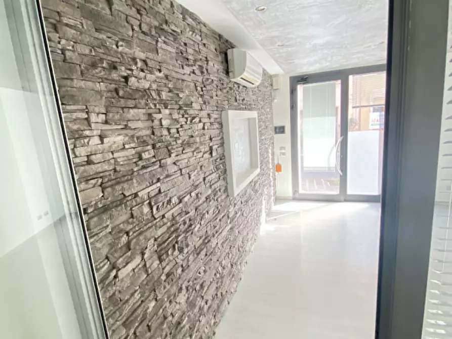 Immagine 2 di Ufficio in affitto  in Via Giovanni Quarena a Gavardo