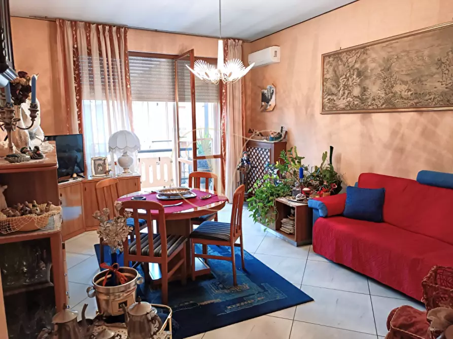 Immagine 1 di Appartamento in vendita  in via petrarca 11 a Montegrotto Terme