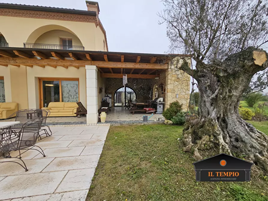 Immagine 37 di Villa in vendita  in VIA ANESOLO a Sossano