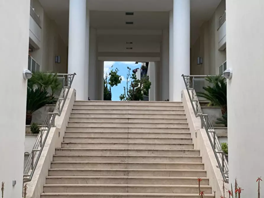 Immagine 2 di Appartamento in vendita  a Roma