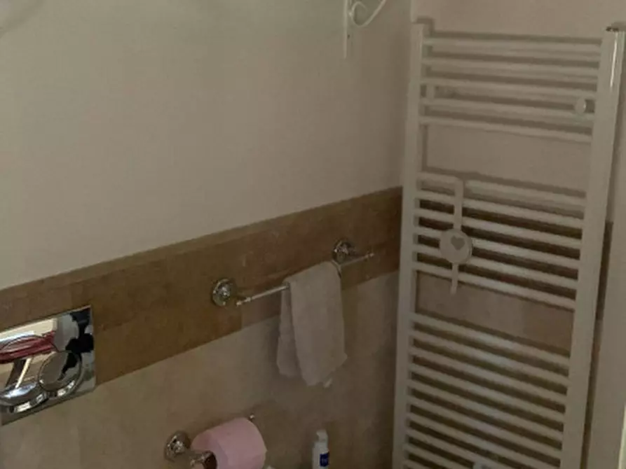 Immagine 31 di Appartamento in vendita  a Roma