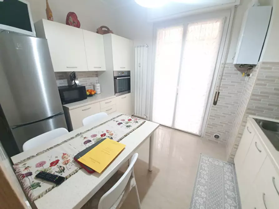 Immagine 3 di Appartamento in vendita  in Via Cerrano 17 a Casale Monferrato