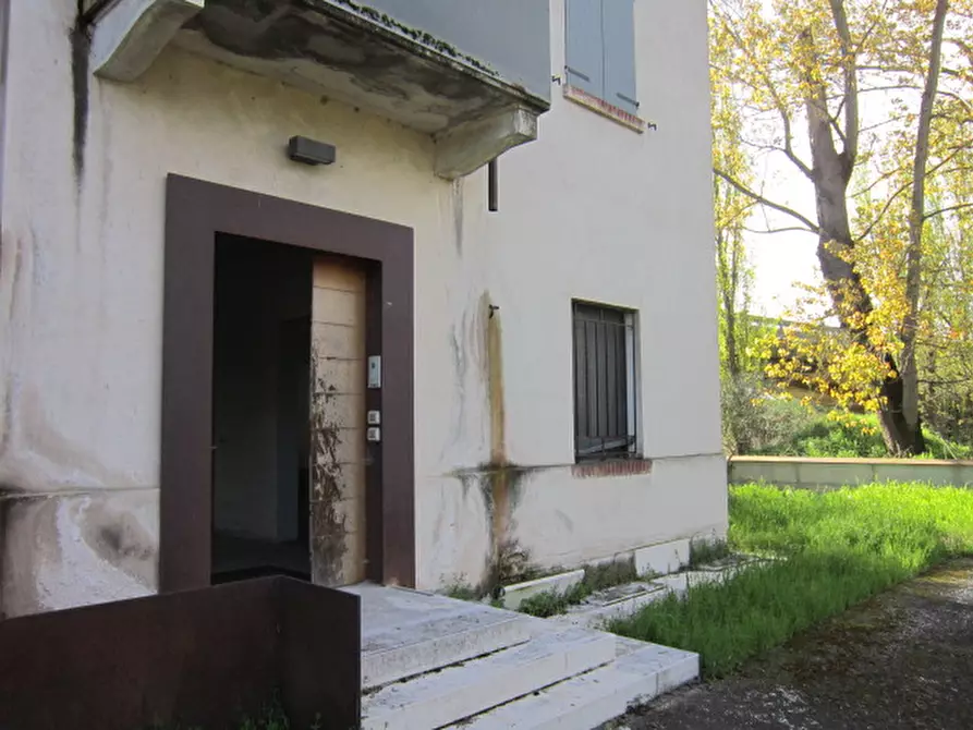 Immagine 5 di Ufficio in vendita  in Via Argine Po Nord 73 a San Benedetto Po