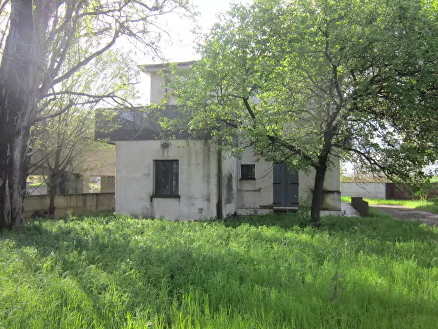 Immagine 23 di Ufficio in vendita  in Via Argine Po Nord 73 a San Benedetto Po