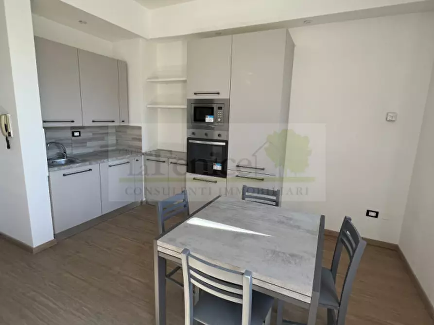 Immagine 3 di Appartamento in vendita  in viale marche a Mantova