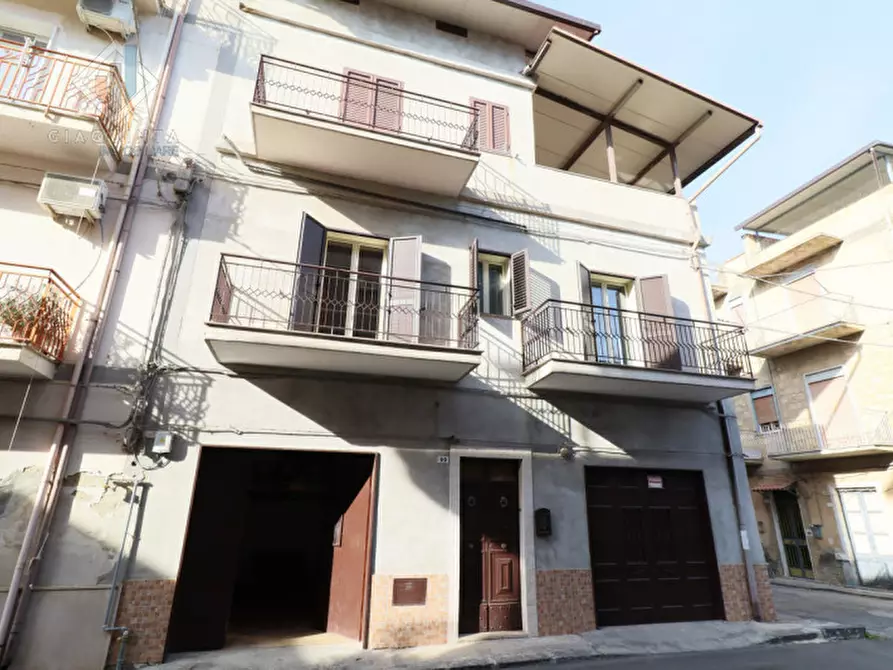 Immagine 1 di Casa indipendente in vendita  in Via Cesare Battisti n 97 a Palagonia