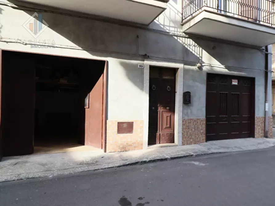 Immagine 18 di Casa indipendente in vendita  in Via Cesare Battisti n 97 a Palagonia