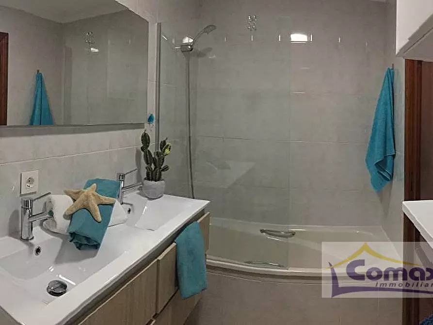 Immagine 2 di Casa quadrifamiliare in vendita  in Via Cesare Battisti a Abano Terme