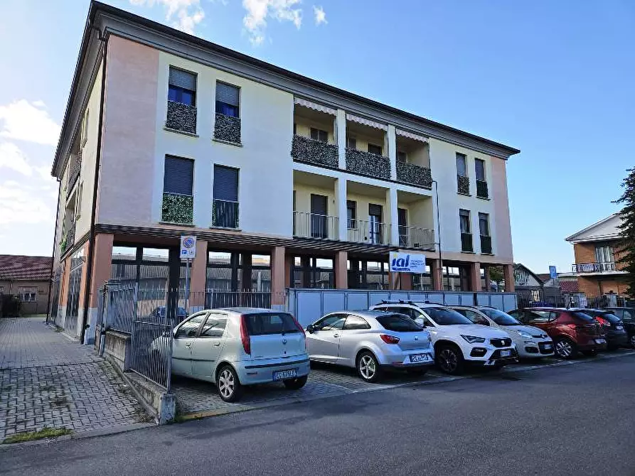 Immagine 3 di Ufficio in affitto  in via Emilia Ovest a Parma