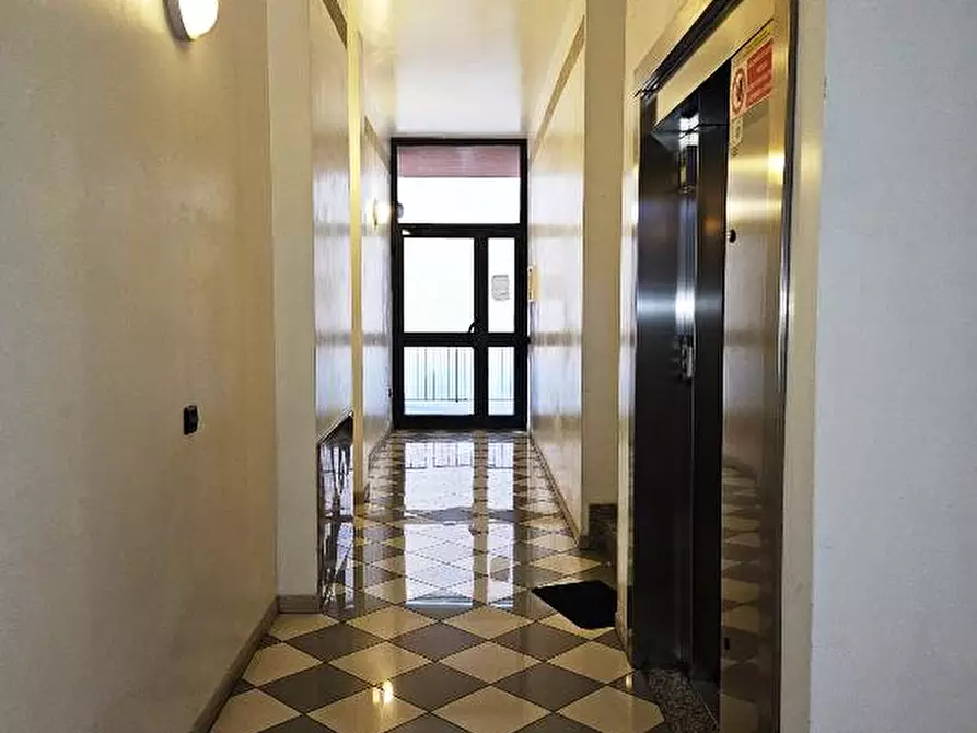 Immagine 7 di Ufficio in affitto  in via Emilia Ovest a Parma