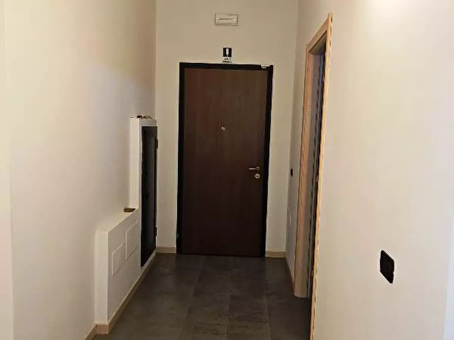 Immagine 38 di Ufficio in affitto  in via Emilia Ovest a Parma