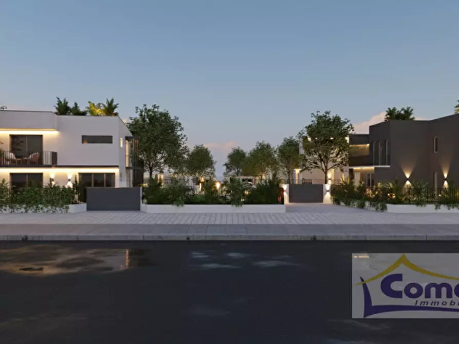 Immagine 1 di Casa quadrifamiliare in vendita  in Via San Domenico a Selvazzano Dentro