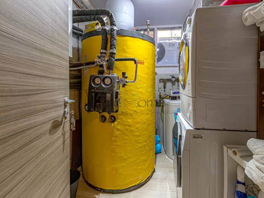 Immagine 28 di Hotel in vendita  in VIA IV NOVEMBRE a Tavernerio