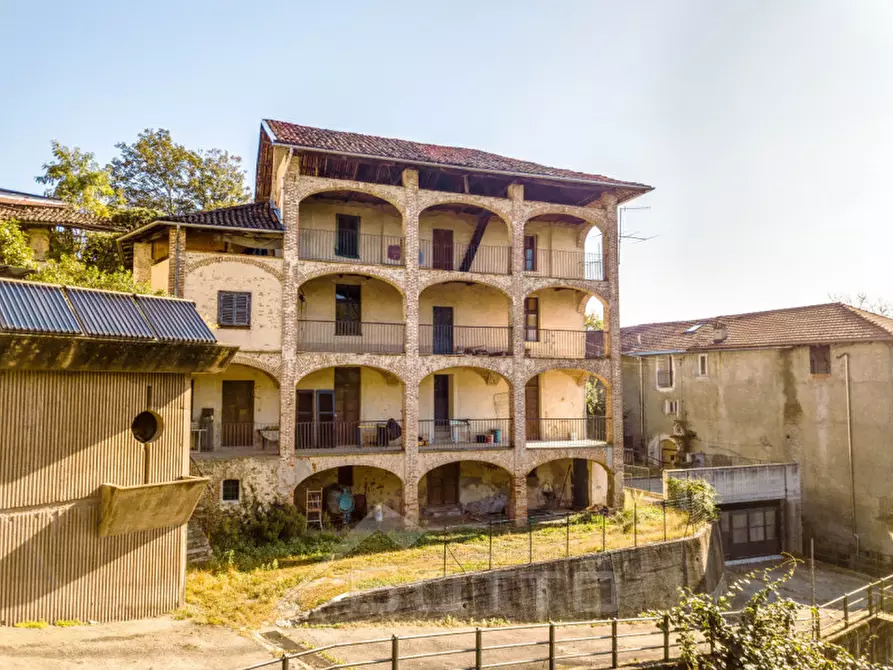 Immagine 1 di Casa indipendente in vendita  in Frazione Marasco snc a Borgosesia